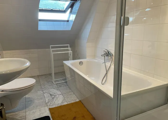 Wohlfuehlen / Parkplatz / Bis 4 Personen / Kueche