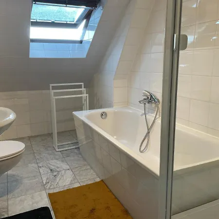 Wohlfuehlen / Parkplatz / Bis 4 Personen / Kueche